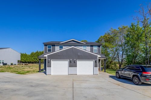 4050 Parris Bridge Rd, Boiling Springs, SC, 29316-5441 | Card Image