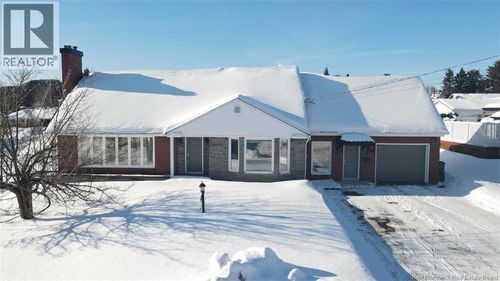 24 47 Ave, Edmundston, NB, E3V | Card Image