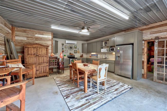 622 W 7 Th St, House other with 4 bedrooms, 3 bathrooms and null parking in Taylor TX | Image 34