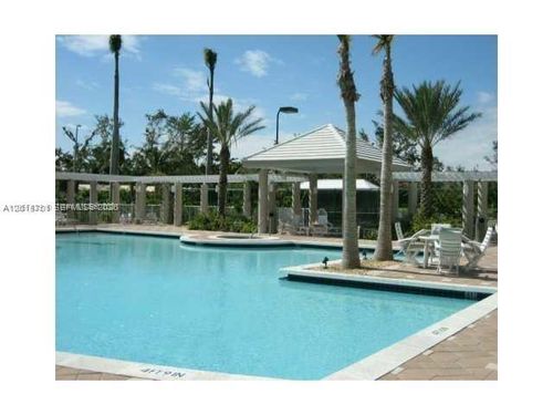 1e-770 Ne 69th St, Miami, FL, 33138-5765 | Card Image
