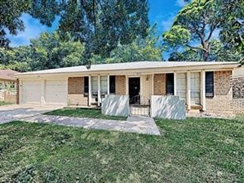 2405 Laredo Ct, Arlington, TX, 76015-1308 | Card Image