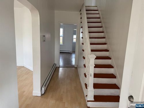 293 W Palisade Ave, Englewood, NJ, 07631-2139 | Card Image