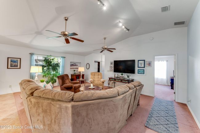 235 Randle Ave, House other with 3 bedrooms, 2 bathrooms and null parking in Oak Hill FL | Image 7