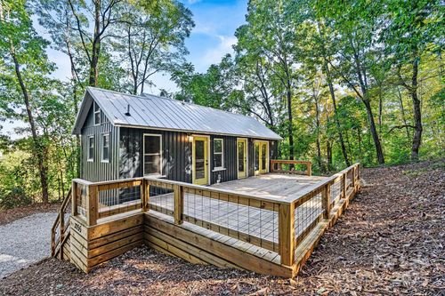 3255 Flat Gap Rd, Valdese, NC, 28690-9617 | Card Image