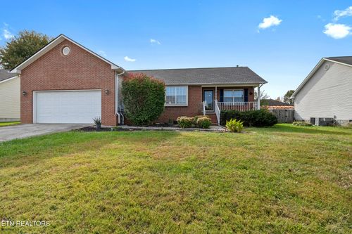 541 Pebble Creek Rd, Knoxville, TN, 37918-9755 | Card Image