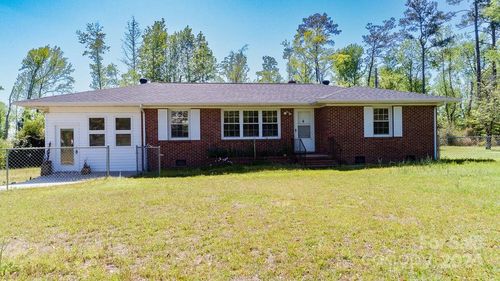 3572 Hickson Rd, Wallace, SC, 29596-8500 | Card Image