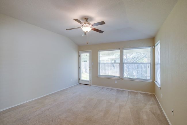 11308 Los Comancheros Rd, House other with 3 bedrooms, 2 bathrooms and 2 parking in Austin TX | Image 13