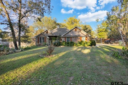 15190 Southport Dr, Tyler, TX, 75703-9407 | Card Image