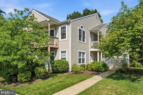 2606 Beacon Hill Dr, SOUTHAMPTON, PA, 18966-2543 | Card Image