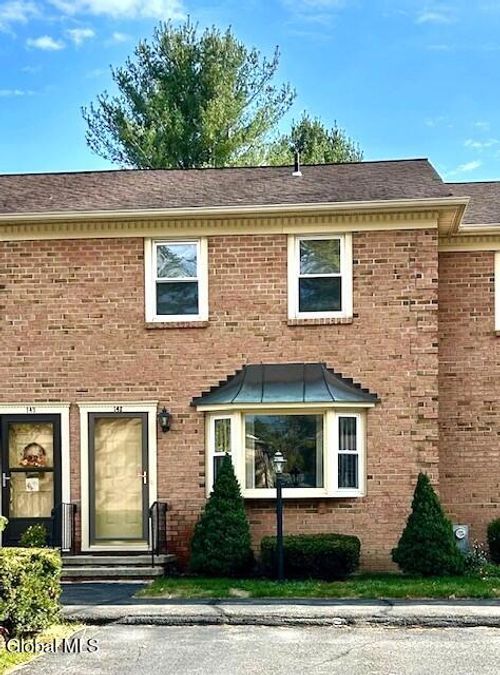 148 Williamsburg Ct, Albany, NY, 12203-5502 | Card Image