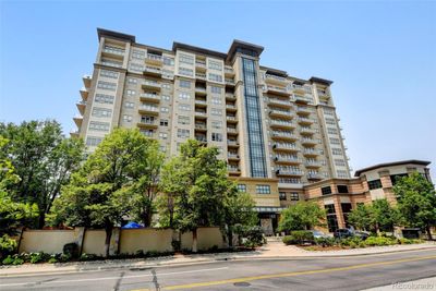 1015 - 5455 Landmark Place, Condo with 1 bedrooms, 1 bathrooms and 1 parking in Greenwood Village CO | Image 3