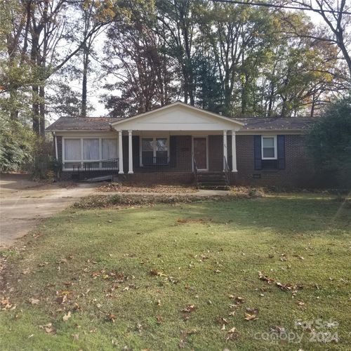 441 Holly Cir, Mount Holly, NC, 28120-9647 | Card Image