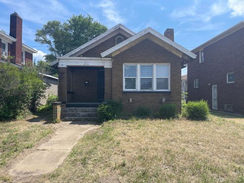 413 Garfield St, Gary, IN, 46404-1131 | Card Image