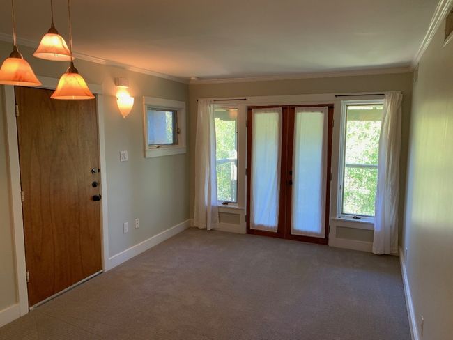 APT-5 - 1605 Pease Rd, Condo with 2 bedrooms, 1 bathrooms and 1 parking in Austin TX | Image 4