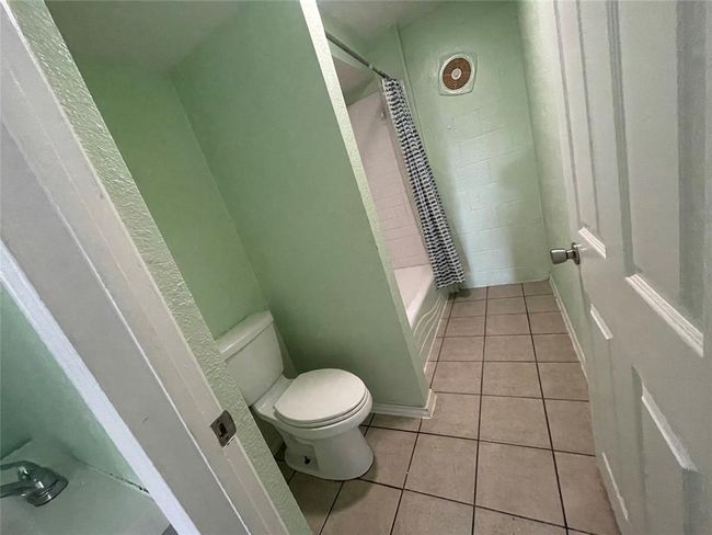 B2-Living Quater 2 | Image 23