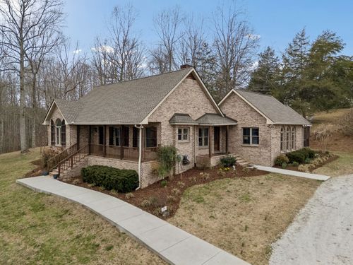 7301 Brush Creek Rd, Fairview, TN, 37062-8158 | Card Image