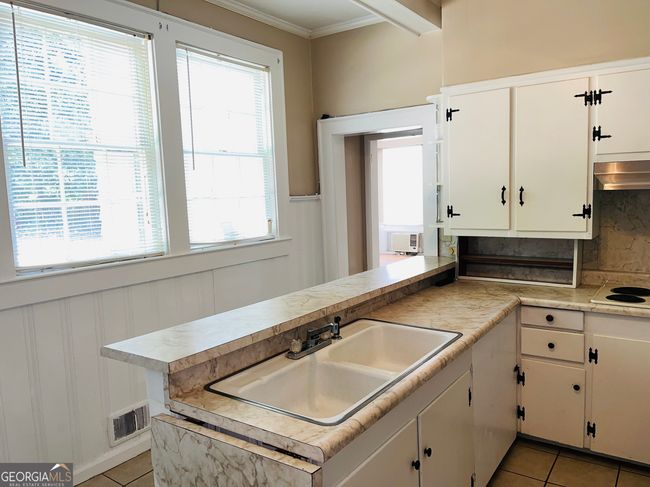 APT-4 - 504 Broad St, House other with 1 bedrooms, 1 bathrooms and 2 parking in LAGRANGE GA | Image 4