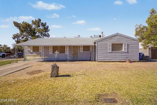 7812 W Clarendon Ave, Phoenix, AZ, 85033-3605 | Card Image