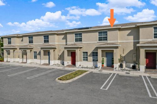 492 Ne 4th Ln, Florida City, FL, 33034-3270 | Card Image