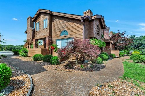 309 Hemingway Lane, Weldon Spring, MO, 63304 | Card Image