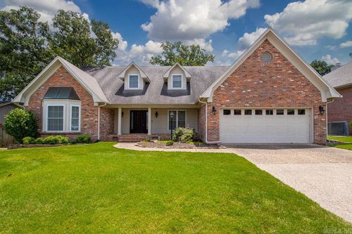114 Illinois Bayou Dr, Sherwood, AR, 72120-5848 | Card Image