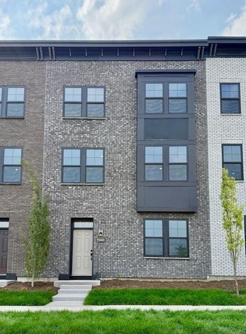 unit-d-2260 Village Way, Saint Paul, MN, 55116-3869 | Card Image