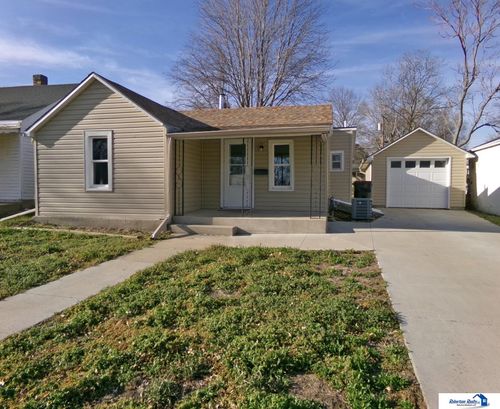 1118 Bell St, Beatrice, NE, 68310-4039 | Card Image