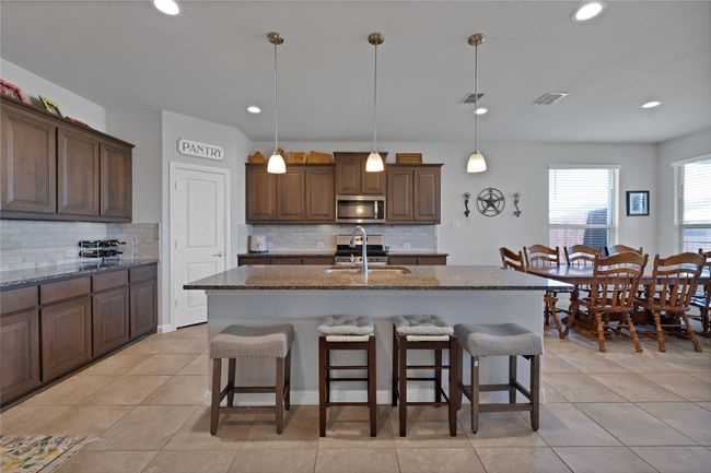1099 Admiral Dr, House other with 4 bedrooms, 2 bathrooms and null parking in Azle TX | Image 6