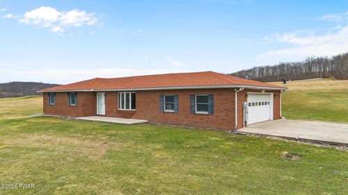 2409 Red Oak Dr, Ransom Township, PA, 18411-9568 | Card Image
