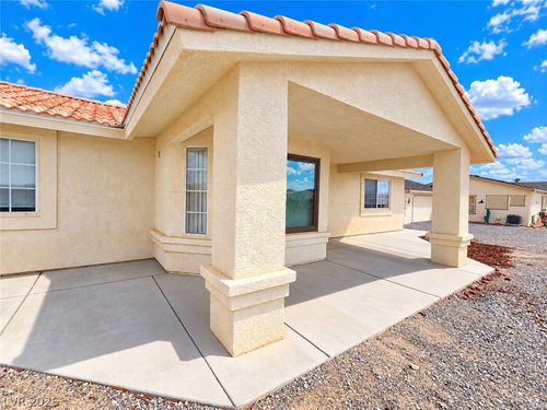 701 Mount Charleston Dr, Pahrump, NV, 89048-5628 | Card Image