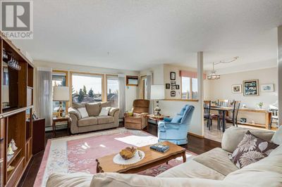 433 - 7229 Sierra Morena Blvd Sw, Condo with 2 bedrooms, 2 bathrooms and 1 parking in Calgary AB | Image 3