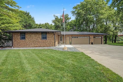 2349 Lake View Dr, Ames, IA, 50010-9454 | Card Image