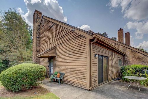 89 Willowick Dr, Lithonia, GA, 30038-1700 | Card Image