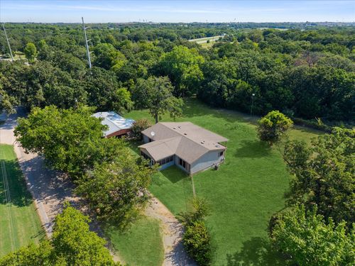 6217 Baker Ln, Alvarado, TX, 76009-6862 | Card Image