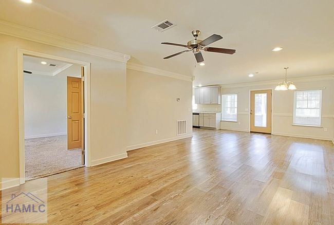 E - 5781 - E E Oglethorpe Hwy, Condo with 3 bedrooms, 2 bathrooms and null parking in Midway GA | Image 4