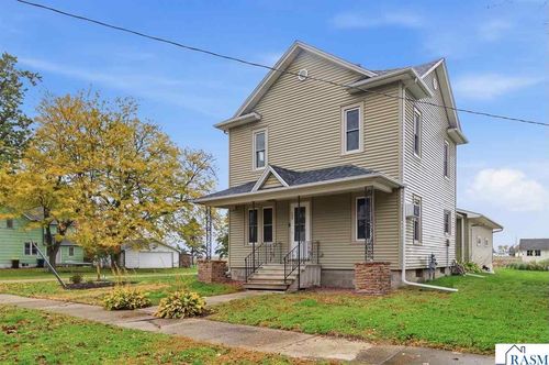 119 W 5th Avenue, Minnesota Lake, MN, 56068 | Card Image
