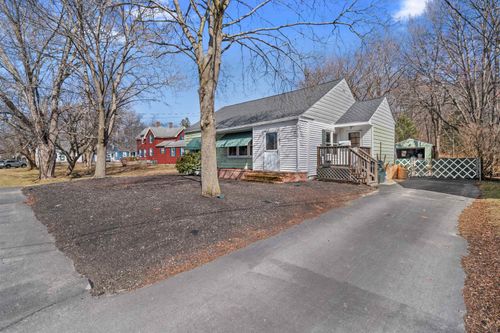 204 S Taylor St, Manchester, NH, 03103-3836 | Card Image