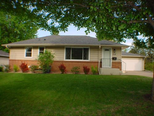 1112 Queens Ln, Anoka, MN, 55303-2809 | Card Image