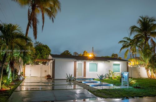 1623 S 24th Ter, Hollywood, FL, 33020-5819 | Card Image