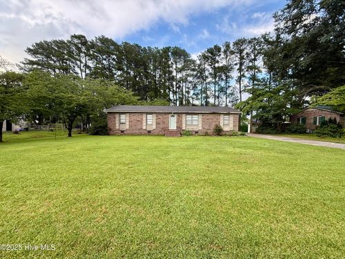 1075 Martin Dr, Jamesville, NC, 27846-9384 | Card Image