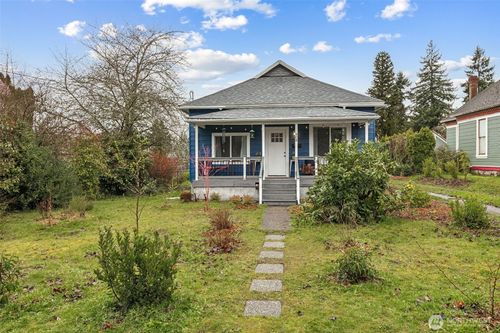 908 Tullis St Ne, Olympia, WA, 98506-4142 | Card Image