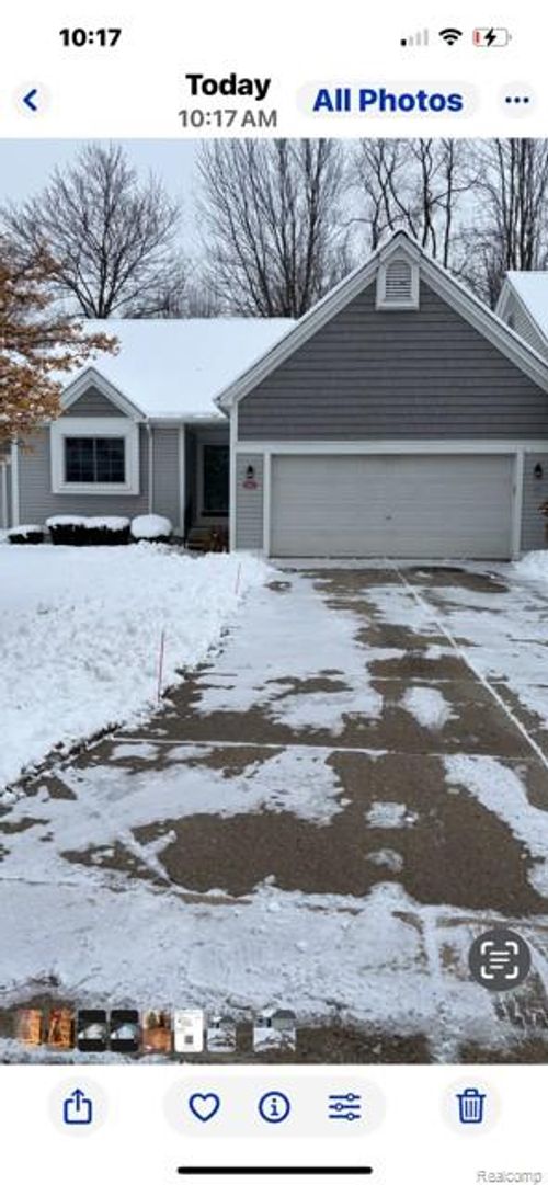 6768 Tanglewood, Waterford Charter Township, MI, 48327 | Card Image