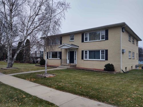 apt-3-881 Columbus St, Sun Prairie, WI, 53590-1574 | Card Image