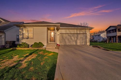 4510 Rigney Ln, Madison, WI, 53704-8127 | Card Image