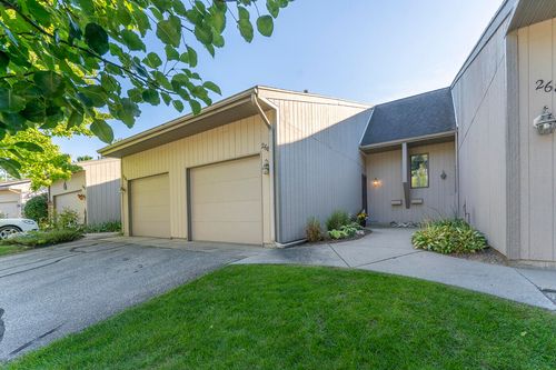 23-2682 Limestone Ln Ne, Grand Rapids, MI, 49525-1394 | Card Image