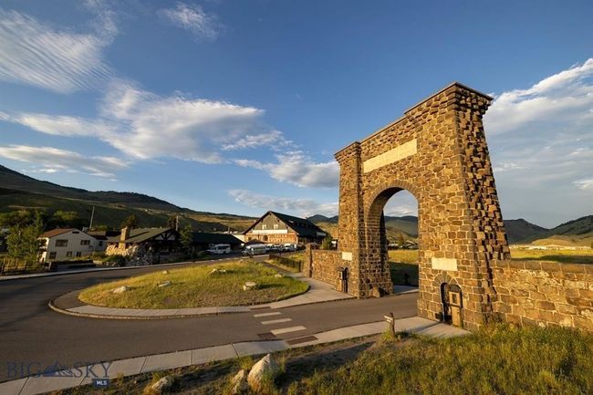 Roosevelt Arch | Image 54