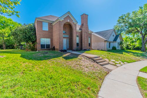 4500 Fargo Dr, Grand Prairie, TX, 75052-3126 | Card Image