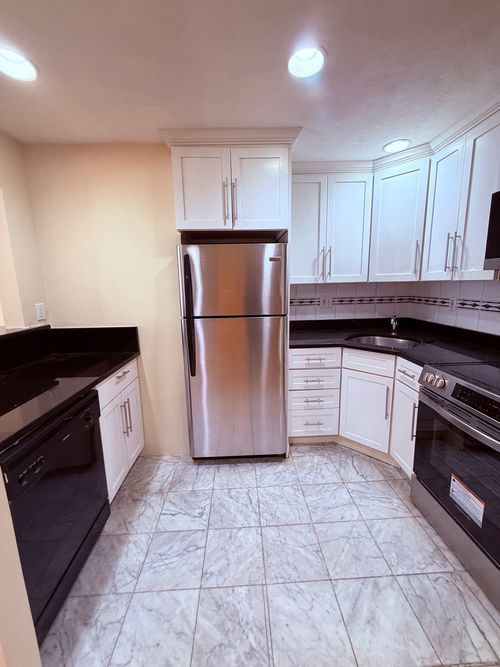 13-70 Lafayette Ave, Chelsea, MA, 02150-2046 | Card Image