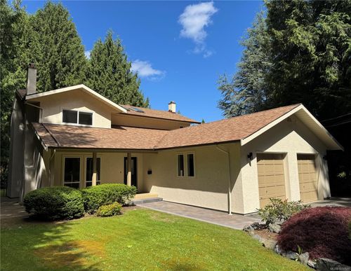 5180 Rutli Meadows Pl, Victoria, BC, V8Y1X6 | Card Image