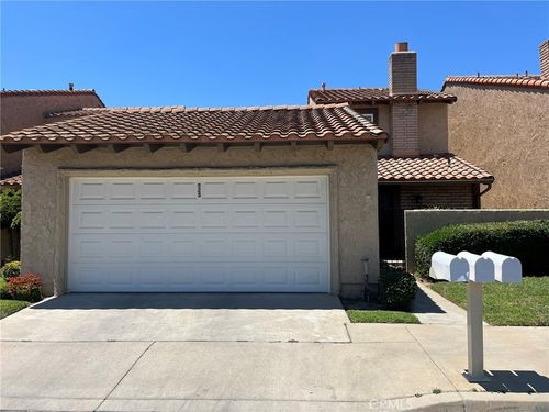 525 Valley Forge Dr, Placentia, CA, 92870-5031 | Card Image